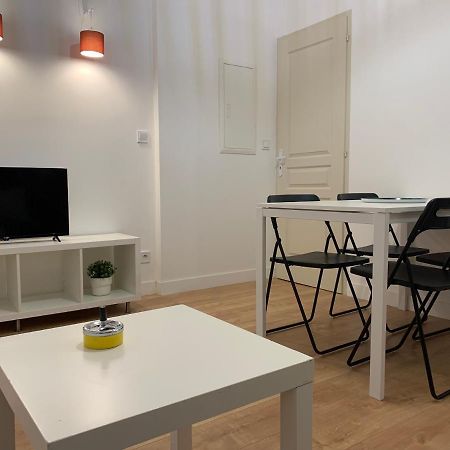 Апартаменты A 2 Pas Du Vieux Port Charmant T2 Марсель Экстерьер фото