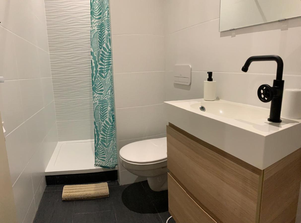 Апартаменты A 2 Pas Du Vieux Port Charmant T2 Марсель Экстерьер фото